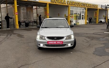 Hyundai Accent II, 2005 год, 265 000 рублей, 3 фотография