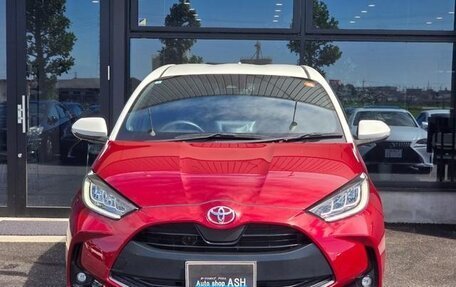 Toyota Yaris, 2020 год, 954 000 рублей, 2 фотография