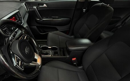 KIA Sportage IV рестайлинг, 2021 год, 1 899 888 рублей, 6 фотография