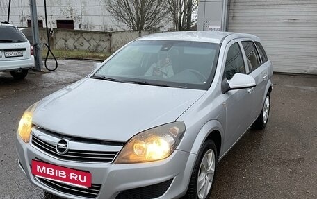 Opel Astra H, 2011 год, 455 000 рублей, 3 фотография
