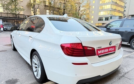BMW 5 серия, 2016 год, 1 900 000 рублей, 2 фотография
