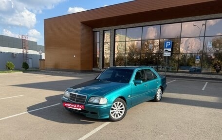 Mercedes-Benz C-Класс, 1997 год, 730 000 рублей, 2 фотография