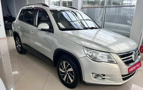 Volkswagen Tiguan I, 2011 год, 609 000 рублей, 2 фотография