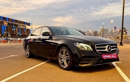 Mercedes-Benz E-Класс, 2018 год, 2 670 000 рублей, 3 фотография