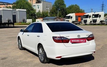 Toyota Camry, 2016 год, 2 250 000 рублей, 4 фотография