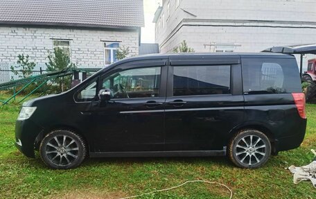 Honda Stepwgn IV рестайлинг, 2010 год, 950 000 рублей, 1 фотография