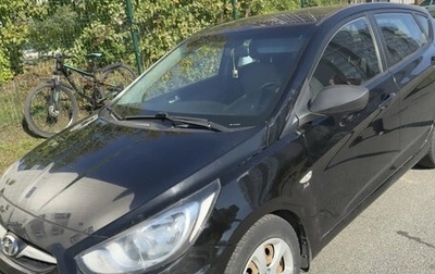 Hyundai Solaris II рестайлинг, 2012 год, 670 000 рублей, 1 фотография