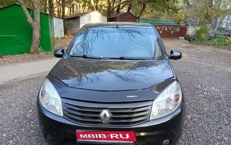 Renault Sandero I, 2012 год, 650 000 рублей, 1 фотография
