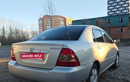 Toyota Corolla, 2005 год, 700 000 рублей, 3 фотография