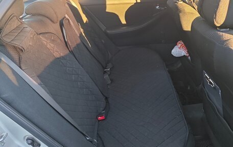Toyota Corolla, 2005 год, 700 000 рублей, 5 фотография