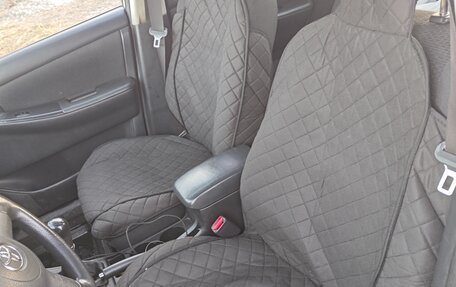 Toyota Corolla, 2005 год, 700 000 рублей, 6 фотография