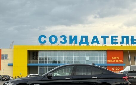 BMW 5 серия, 2016 год, 2 400 000 рублей, 2 фотография