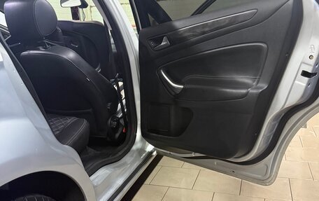 Ford Mondeo IV рестайлинг, 2011 год, 760 000 рублей, 15 фотография