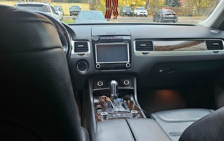 Volkswagen Touareg III, 2014 год, 1 800 000 рублей, 9 фотография