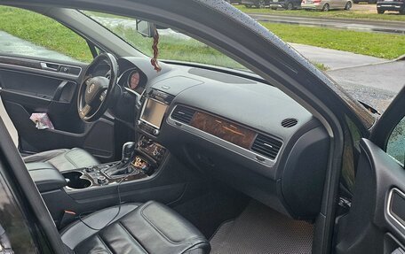 Volkswagen Touareg III, 2014 год, 1 800 000 рублей, 6 фотография