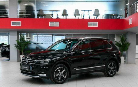 Volkswagen Tiguan II, 2017 год, 2 190 000 рублей, 1 фотография