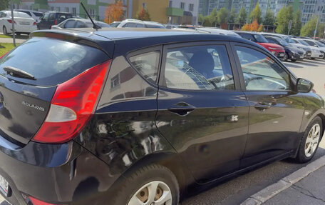 Hyundai Solaris II рестайлинг, 2012 год, 670 000 рублей, 3 фотография