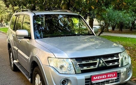 Mitsubishi Pajero IV рестайлинг 2, 2012 год, 2 450 000 рублей, 1 фотография