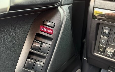 Toyota Land Cruiser Prado 150 рестайлинг, 2014 год, 3 000 000 рублей, 15 фотография