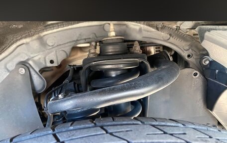 Toyota Land Cruiser Prado 150 рестайлинг, 2014 год, 3 000 000 рублей, 20 фотография