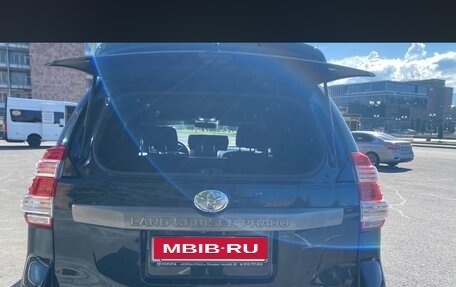 Toyota Land Cruiser Prado 150 рестайлинг, 2014 год, 3 000 000 рублей, 23 фотография