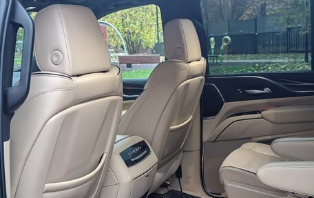 Cadillac Escalade V, 2022 год, 10 400 000 рублей, 8 фотография