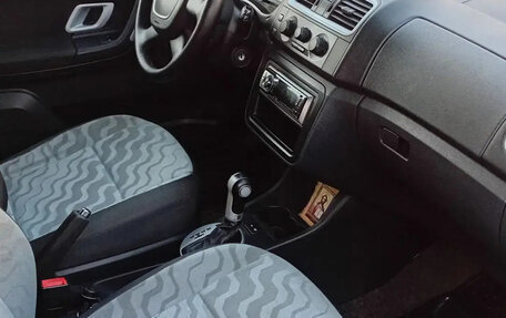 Skoda Roomster, 2009 год, 380 000 рублей, 2 фотография