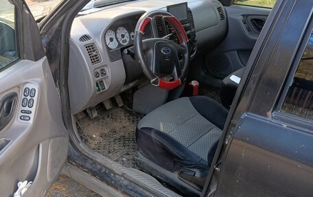 Ford Escape II, 2001 год, 200 000 рублей, 6 фотография