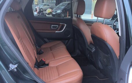 Land Rover Discovery Sport I рестайлинг, 2015 год, 2 150 000 рублей, 6 фотография