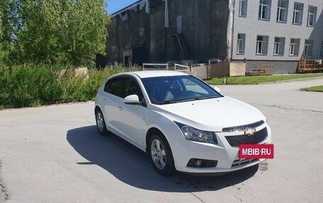 Chevrolet Cruze II, 2012 год, 850 000 рублей, 2 фотография