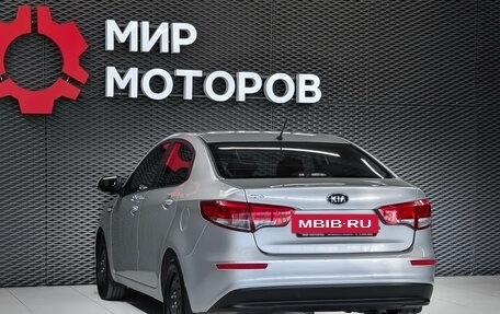 KIA Rio III рестайлинг, 2016 год, 890 000 рублей, 6 фотография
