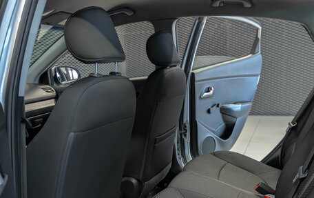 KIA Rio III рестайлинг, 2016 год, 890 000 рублей, 27 фотография