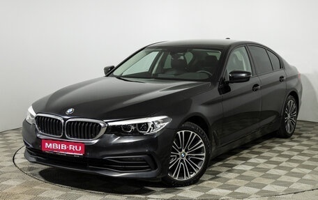 BMW 5 серия, 2019 год, 2 499 900 рублей, 1 фотография