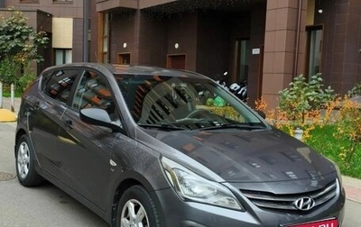 Hyundai Solaris II рестайлинг, 2015 год, 800 000 рублей, 1 фотография