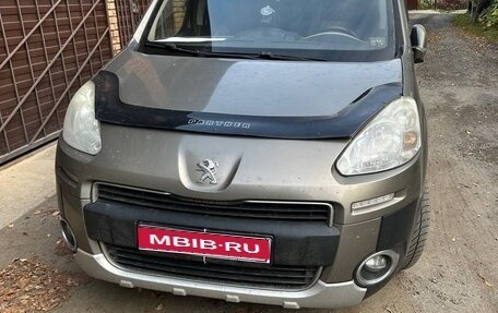 Peugeot Partner II рестайлинг 2, 2012 год, 750 000 рублей, 1 фотография