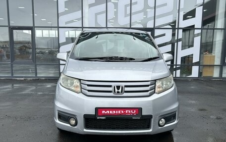 Honda Freed I, 2010 год, 849 000 рублей, 2 фотография