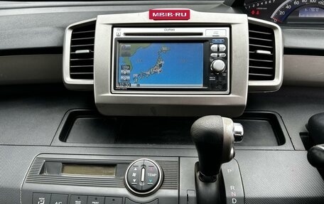 Honda Freed I, 2010 год, 849 000 рублей, 8 фотография
