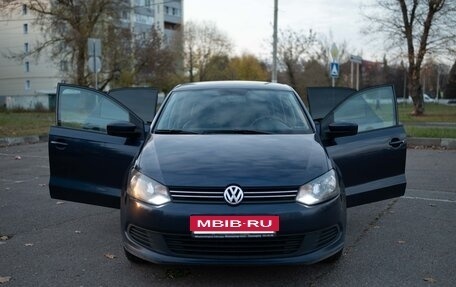 Volkswagen Polo VI (EU Market), 2014 год, 920 000 рублей, 14 фотография