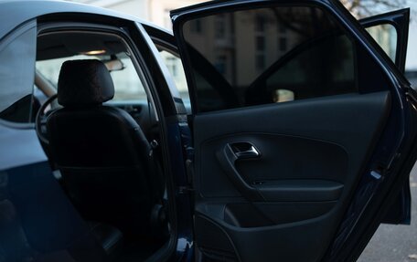 Volkswagen Polo VI (EU Market), 2014 год, 920 000 рублей, 34 фотография