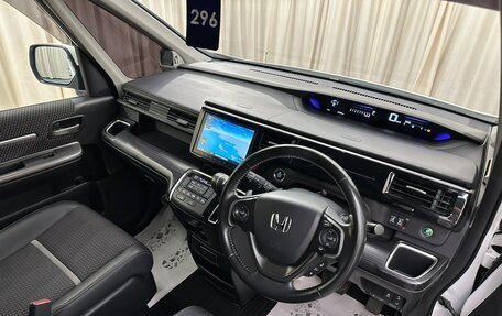 Honda Stepwgn IV рестайлинг, 2015 год, 1 869 000 рублей, 11 фотография