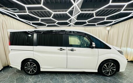 Honda Stepwgn IV рестайлинг, 2015 год, 1 869 000 рублей, 7 фотография