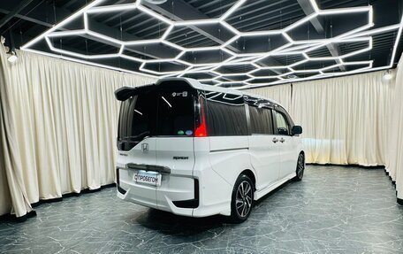 Honda Stepwgn IV рестайлинг, 2015 год, 1 869 000 рублей, 6 фотография