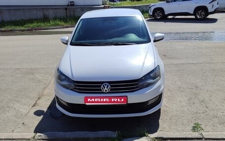 Volkswagen Polo VI (EU Market), 2018 год, 700 000 рублей, 1 фотография
