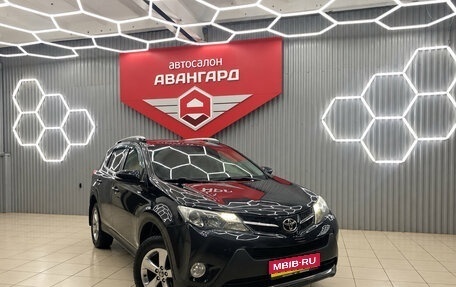 Toyota RAV4, 2015 год, 1 895 000 рублей, 1 фотография