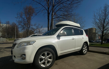 Toyota RAV4, 2011 год, 1 550 000 рублей, 2 фотография
