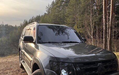 Mitsubishi Pajero IV рестайлинг 2, 2013 год, 1 850 000 рублей, 1 фотография