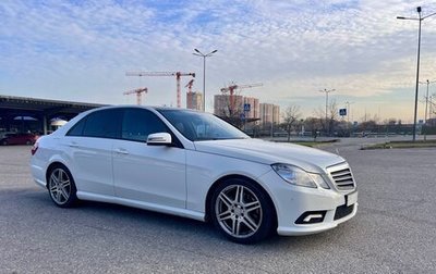 Mercedes-Benz E-Класс, 2011 год, 2 000 000 рублей, 1 фотография