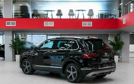 Volkswagen Tiguan II, 2017 год, 2 190 000 рублей, 4 фотография