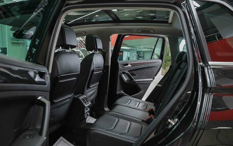 Volkswagen Tiguan II, 2017 год, 2 190 000 рублей, 7 фотография