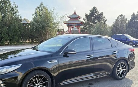 KIA Optima IV рестайлинг, 2017 год, 1 800 000 рублей, 4 фотография